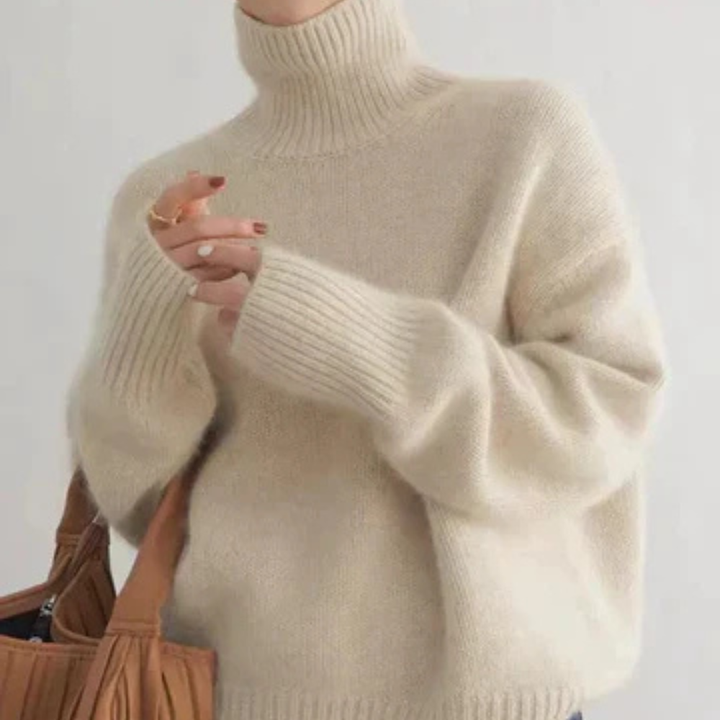 Amaya | Luxe Cashmere Turtleneck Sweater